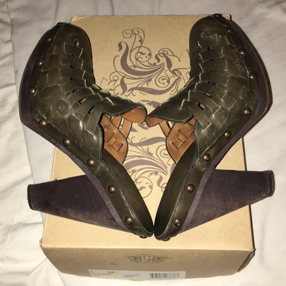 Nine West Vintage Collection - Picture 5 of 8